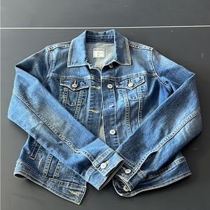 Old Navy jean jacket